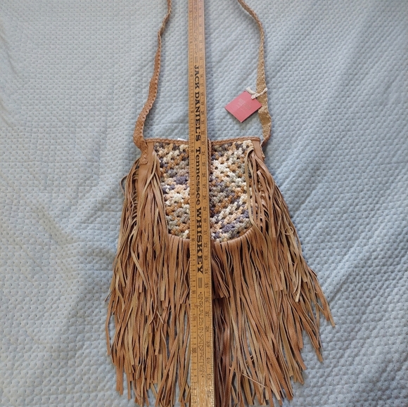 Mossimo Fringe Tan Shoulder Bag - Picture 3 of 4